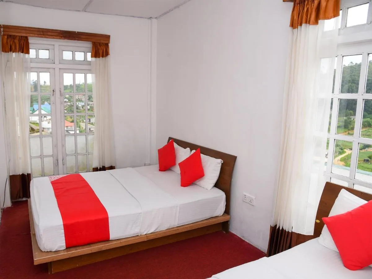 Grand View Hotel Nuwara Eliya 2*,